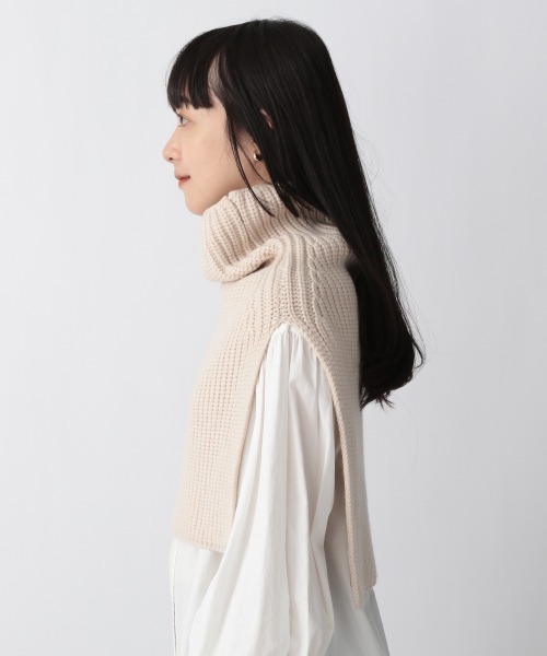 LOWRYS FARM（ローリーズファーム）の「ベストフウスヌード　959745（ネックウォーマー/スヌード・レディース・ブラック/アイボリー・FREE）」の7枚目の写真