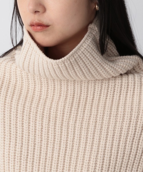 LOWRYS FARM（ローリーズファーム）の「ベストフウスヌード　959745（ネックウォーマー/スヌード・レディース・ブラック/アイボリー・FREE）」の10枚目の写真