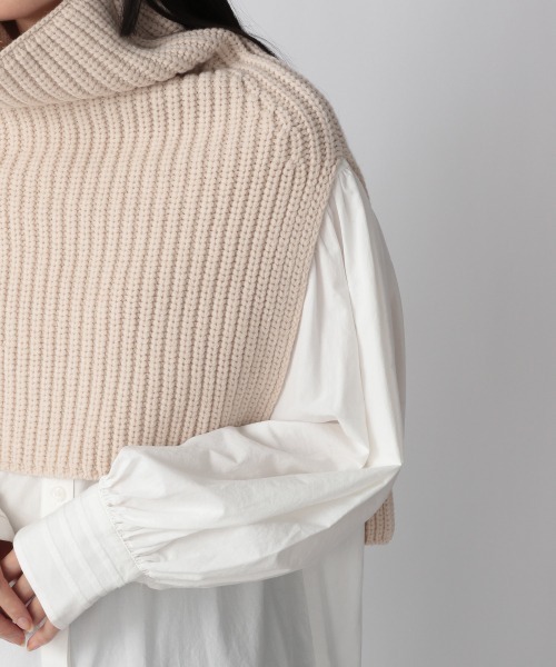 LOWRYS FARM（ローリーズファーム）の「ベストフウスヌード　959745（ネックウォーマー/スヌード・レディース・ブラック/アイボリー・FREE）」の11枚目の写真