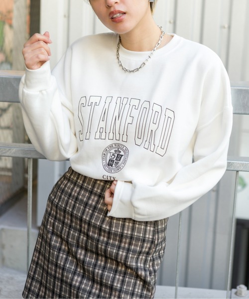 SpRay(スプレイ)の「裏起毛カレッジスウェット(スウェット・レディース・ネイビー/オフホワイト/ブルー/グリーン/オートミール・FREE)」の2枚目の写真