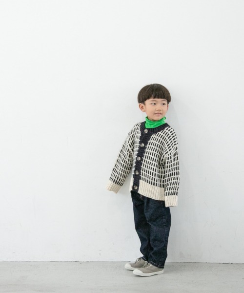 LOWRYS FARM(ローリーズファーム)の「ウォームカラータートルLS 229592(Tシャツ/カットソー・キッズ・ブラック/ブラウン/グリーン/オフホワイト・120cm/110cm/130cm)」の20枚目の写真