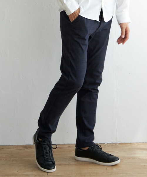 ikka（イッカ）の「【雑誌MonoMax12月号掲載】GOKU楽パンツ EASY STRETCH 起毛チェック5ポケット（その他パンツ・メンズ・グレー/ネイビー/グレー系その他/ダークネイビー/チャコール・XL/L/M/S）」の5枚目の写真