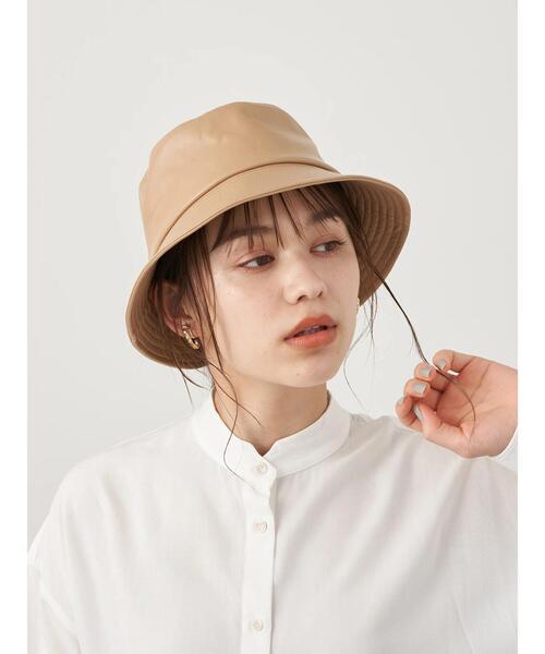 earth music&ecology（アースミュージックアンドエコロジー）の「フェイクレザーバケットハット＊（ハット・レディース・ブラック/ベージュ/ホワイト系その他2・FREE）」の5枚目の写真