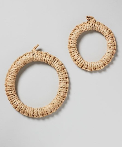 TODAY'S SPECIAL(トゥデイズスペシャル)の「丸輪鍋敷き 小/344138(ランチョンマット/テーブルウェア・レディース・ベージュ・M)」の2枚目の写真