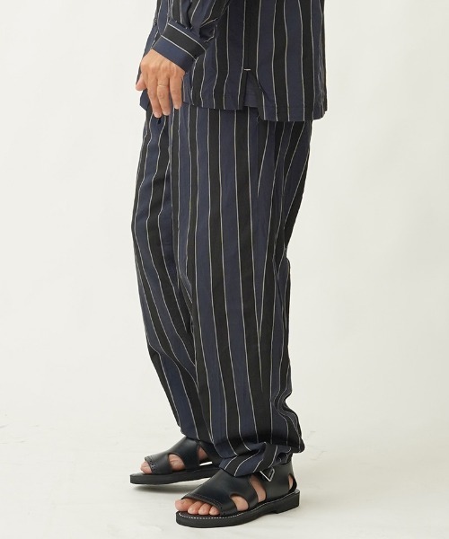 EGO TRIPPING(エゴトリッピング)の「mp9570- JOKER STRIPES TOURSERS トラウザーパンツ(その他パンツ・メンズ・ブラック×ブルー/オレンジ系その他・29/31/33)」の5枚目の写真