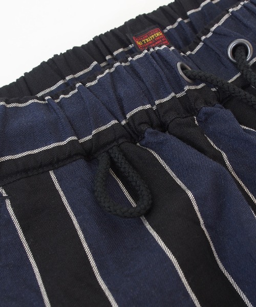 EGO TRIPPING(エゴトリッピング)の「mp9570- JOKER STRIPES TOURSERS トラウザーパンツ(その他パンツ・メンズ・ブラック×ブルー/オレンジ系その他・29/31/33)」の17枚目の写真