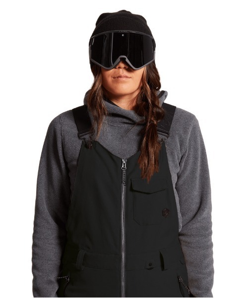 VOLCOM（ボルコム）の「SWIFT BIB OVERALL（サロペット/オーバーオール・レディース・ブラウン系/ブラック・SMALL/MEDIUM）」の12枚目の写真