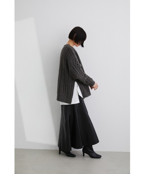 STYLEMIXER（スタイルミキサー）の「サイドスリットケーブルニット（ニット/セーター・レディース・イエロー系その他/チャコールグレー/ベージュ・FREE）」の7枚目の写真