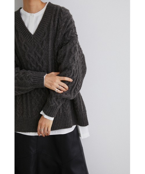 STYLEMIXER（スタイルミキサー）の「サイドスリットケーブルニット（ニット/セーター・レディース・イエロー系その他/チャコールグレー/ベージュ・FREE）」の14枚目の写真