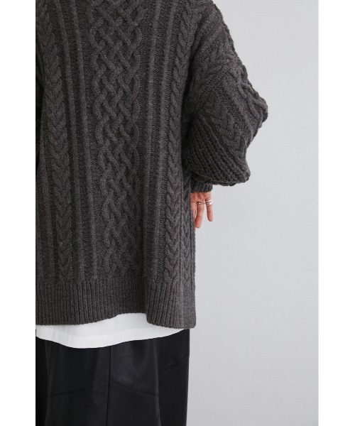 STYLEMIXER（スタイルミキサー）の「サイドスリットケーブルニット（ニット/セーター・レディース・イエロー系その他/チャコールグレー/ベージュ・FREE）」の11枚目の写真