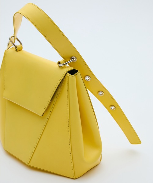 UNITED TOKYO(ユナイテッドトウキョウ)の「FRACTALミドルハンドルバッグ(ハンドバッグ・レディース・ブラック/イエロー・FREE)」の9枚目の写真