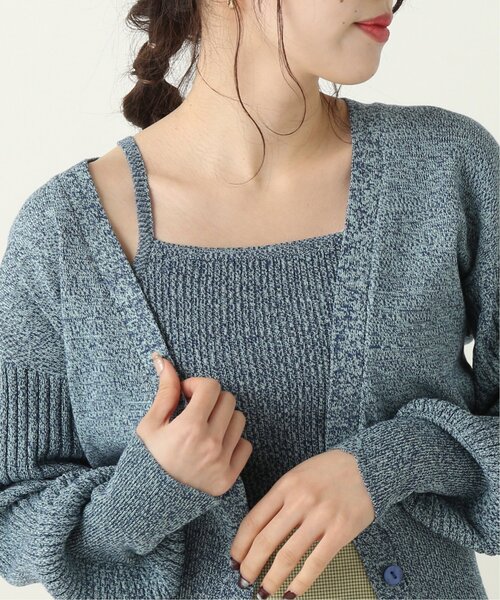 RAY CASSIN(レイカズン)の「メランジニットキャミ(キャミソール・レディース・ベージュ/パープル/ブルー・FREE)」の4枚目の写真