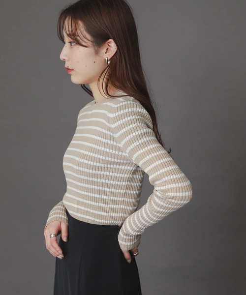 SENSE OF PLACE by URBAN RESEARCH（センスオブプレイスバイアーバンリサーチ）の「クルーネックリブコンパクトセーター（ニット/セーター・レディース・ブラック/ライトピンク/ミント/ホワイト系その他/ベージュ系その他/ライトベージュ・ONE）」の11枚目の写真