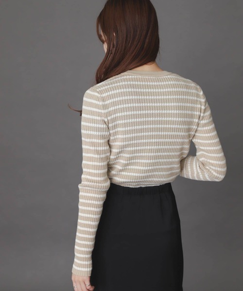 SENSE OF PLACE by URBAN RESEARCH（センスオブプレイスバイアーバンリサーチ）の「クルーネックリブコンパクトセーター（ニット/セーター・レディース・ブラック/ライトピンク/ミント/ホワイト系その他/ベージュ系その他/ライトベージュ・ONE）」の12枚目の写真