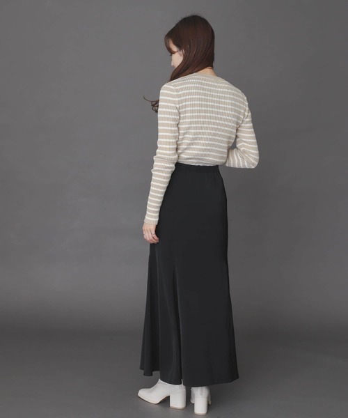 SENSE OF PLACE by URBAN RESEARCH（センスオブプレイスバイアーバンリサーチ）の「クルーネックリブコンパクトセーター（ニット/セーター・レディース・ブラック/ライトピンク/ミント/ホワイト系その他/ベージュ系その他/ライトベージュ・ONE）」の17枚目の写真