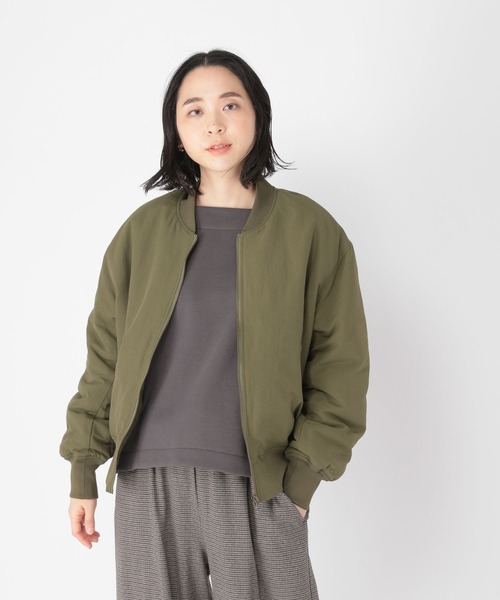 studio CLIP（スタディオクリップ）の「MA-1ブルゾン（MA-1・レディース・アイボリー/カーキ/ベージュ・LARGE/MEDIUM）」の6枚目の写真