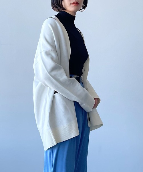 PAGEBOY（ページボーイ）の「アソートVネックBIGカーディガン（カーディガン/ボレロ・レディース・グリーン/ホワイト系その他/ブラック/オフホワイト・FREE）」の11枚目の写真