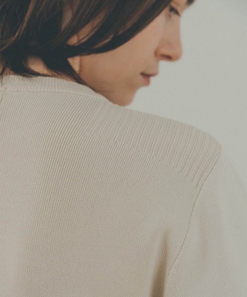 CLANE（クラネ）の「【CLANE/クラネ】ベーシックコンパクトニット 12106-2022（ニット/セーター・レディース・アイボリー/ブラック/ブルー/オレンジ・1）」の9枚目の写真