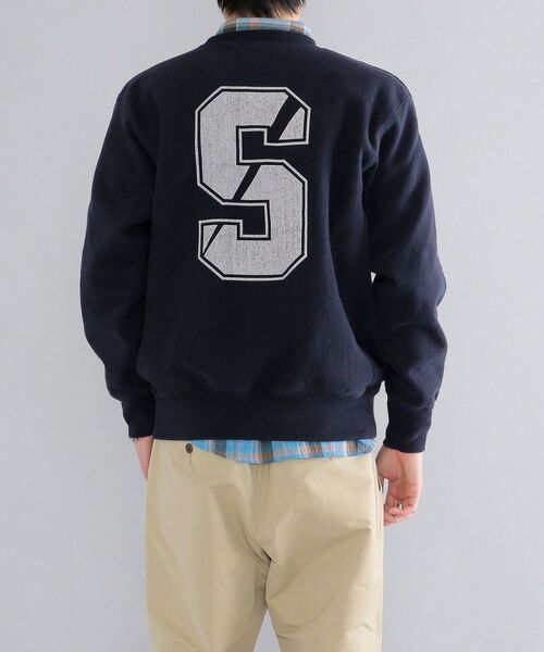 SHIPS(シップス)の「*SHIPS: ビッグシルエット SHIPS UNIVERSITY プリント スウェット(スウェット・メンズ・ダークブルー・MEDIUM/LARGE/X-LARGE)」の13枚目の写真