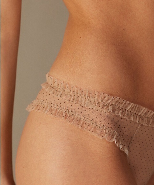 Intimissimi（インティミッシミ）の「Little Pleasures ブラジリアンパンティ（ショーツ・レディース・ベージュ×ブラック/ホワイト×ブラック・L/M/S）」の9枚目の写真