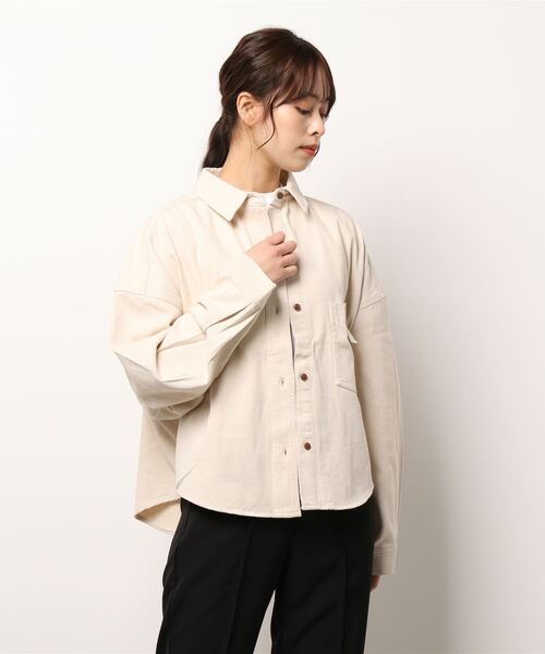 HONEYSUCKLE ROSE（ハニーサックルローズ）の「【HONEYSUCKLE ROSE】ショートシャツアウター（シャツ/ブラウス・レディース・キナリ・L/M）」の16枚目の写真