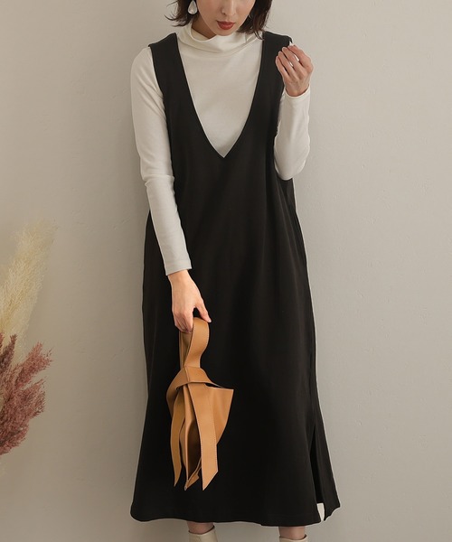 ElegChic(エレグシック)の「裏起毛Vネックカットワンピース(ワンピース・レディース・ライトカーキ/杢グレー/ブラック・L/4L/XXL)」の4枚目の写真