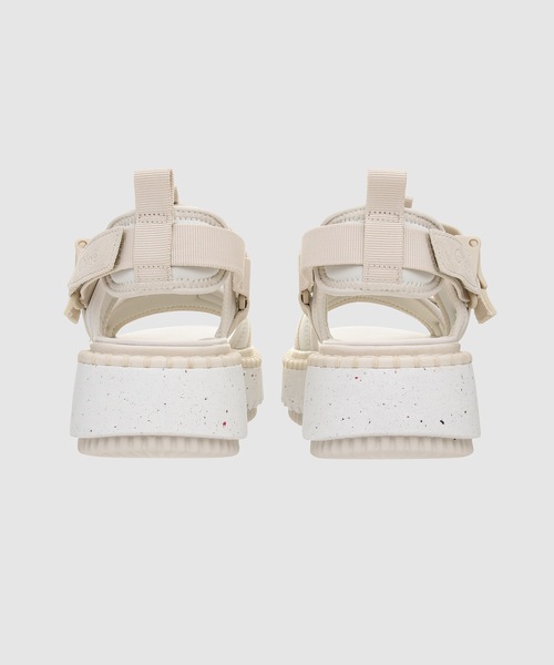 Chloe(クロエ)の「LILLI /フラットサンダル FLAT SANDAL(サンダル・レディース・ホワイト・35/36/37/38)」の4枚目の写真