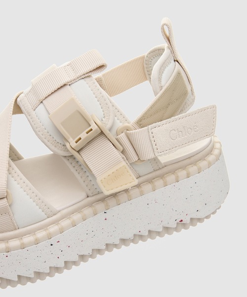 Chloe(クロエ)の「LILLI /フラットサンダル FLAT SANDAL(サンダル・レディース・ホワイト・35/36/37/38)」の6枚目の写真