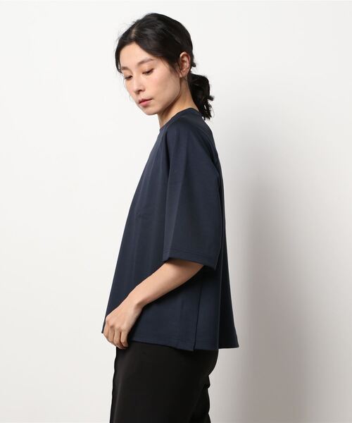 Scye(サイ)の「Scye | ダブルフェイスジャージー ラグランTシャツ WOMEN(Tシャツ/カットソー・レディース・ネイビー・38)」の3枚目の写真