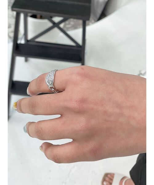 GYDA(ジェイダ)の「JEYSUS メダイチェーンリング(リング・レディース・シルバー/ゴールド・FREE)」の9枚目の写真