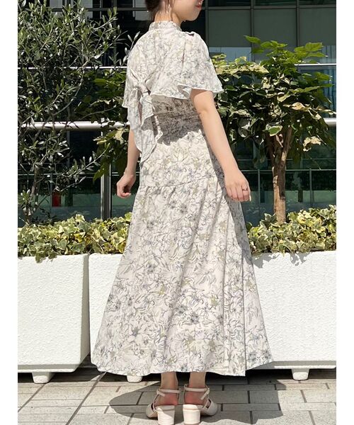 dazzlin(ダズリン)の「バックリボンプリントワンピース(ワンピース・レディース・オフホワイト/ブラック/イエロー/グリーン・FREE)」の13枚目の写真