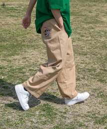 kutir | 【LOONEY TUNESコラボ】バックポケット刺繍パンツ(チノパンツ)