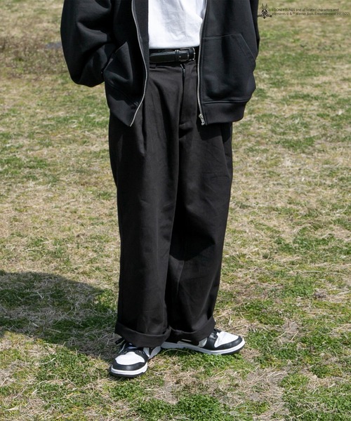 kutir（クティール）の「【LOONEY TUNESコラボ】バックポケット刺繍パンツ（チノパンツ・メンズ・ブラック/ベージュ/グリーン・SMALL/MEDIUM/LARGE）」の8枚目の写真