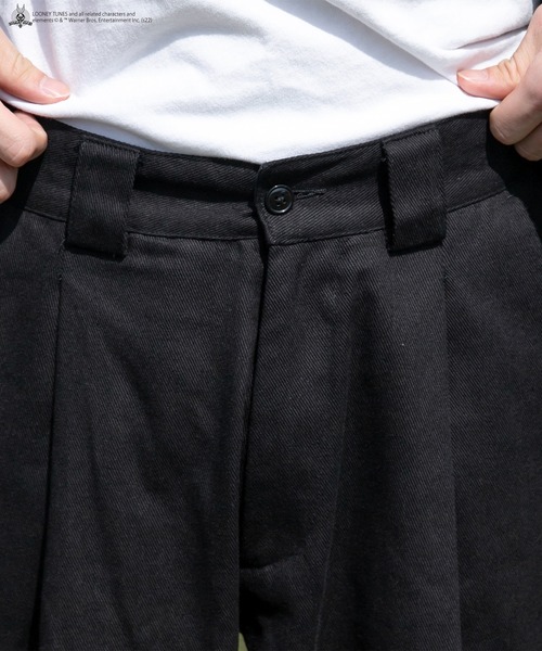 kutir（クティール）の「【LOONEY TUNESコラボ】バックポケット刺繍パンツ（チノパンツ・メンズ・ブラック/ベージュ/グリーン・SMALL/MEDIUM/LARGE）」の10枚目の写真