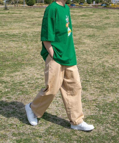 kutir（クティール）の「【LOONEY TUNESコラボ】バックポケット刺繍パンツ（チノパンツ・メンズ・ブラック/ベージュ/グリーン・SMALL/MEDIUM/LARGE）」の17枚目の写真