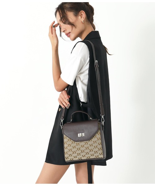 ANAP(アナップ)の「モノグラムショルダーバッグ(ショルダーバッグ・レディース・ベージュ・FREE)」の2枚目の写真