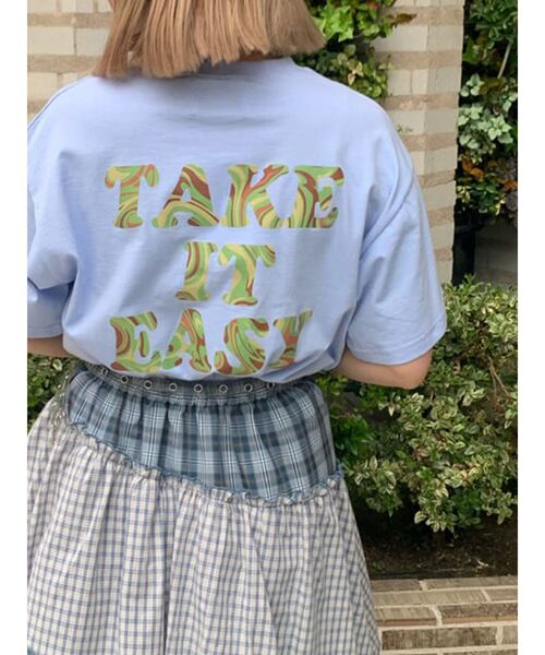 jouetie(ジュエティ)の「バックBIGロゴ Tシャツ(Tシャツ/カットソー・レディース・ブラック/オフホワイト/ブルー・MEDIUM)」の3枚目の写真