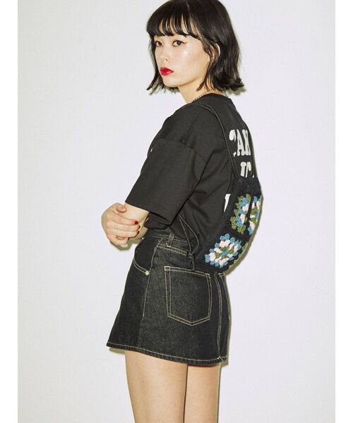 jouetie(ジュエティ)の「バックBIGロゴ Tシャツ(Tシャツ/カットソー・レディース・ブラック/オフホワイト/ブルー・MEDIUM)」の16枚目の写真