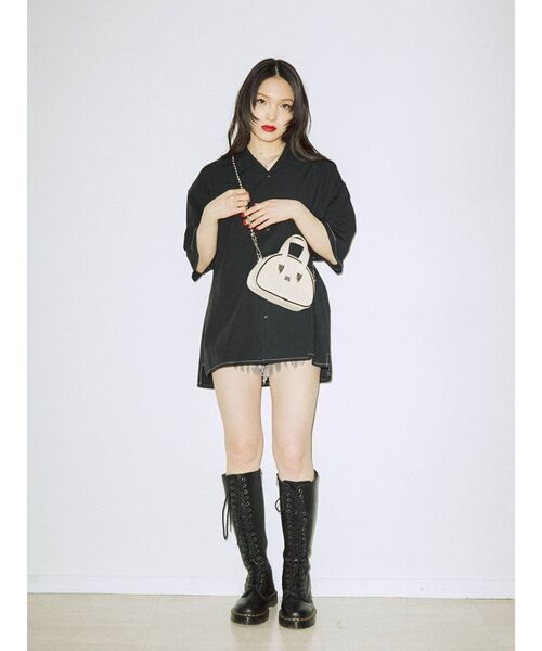 jouetie（ジュエティ）の「オーバーサイズ開襟シャツ【WEB限定・ユニセックス】（シャツ/ブラウス・レディース・ブラック/ピンク/ベージュ/ブルー/その他2・MEDIUM）」の8枚目の写真