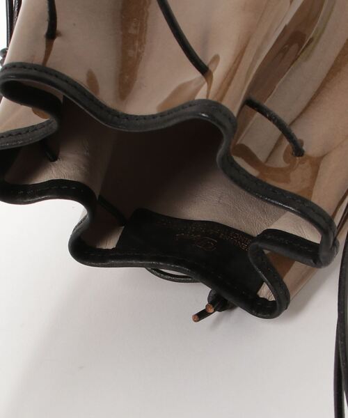 Uncut Bound（アンカットバウンド）の「Dono(ドーノ) ﾅｲﾛﾝﾊﾞｯｸﾞ（ショルダーバッグ・レディース・ブラック・FREE）」の4枚目の写真