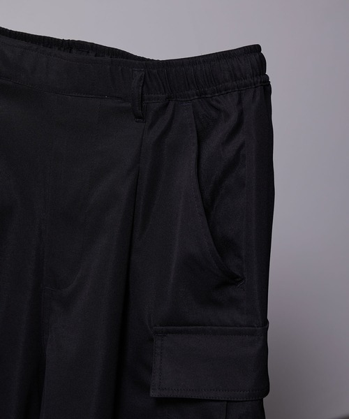 iisy（イージー）の「【 iisy 】ワイドシルエットカーゴパンツ（カーゴパンツ・メンズ・グリーン/ブラック・S/M/L）」の15枚目の写真