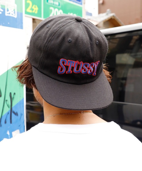 STUSSY（ステューシー）の「STUSSY/ステューシー BURLY ARCH CAP アーチロゴキャップ（キャップ・メンズ・ブラック/ブルー・FREE）」の2枚目の写真