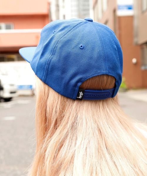 STUSSY（ステューシー）の「STUSSY/ステューシー BURLY ARCH CAP アーチロゴキャップ（キャップ・メンズ・ブラック/ブルー・FREE）」の17枚目の写真