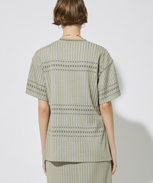 CITY TOKYO（シティトウキョウ）の「カラーラインリラックスニットトップス（ニット/セーター・レディース・ベージュ/ネイビー/グリーン・FREE）」の14枚目の写真