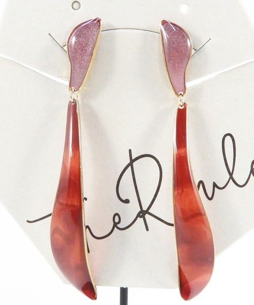 The Rule(ザルール)の「The Rule ザルール:Veronica earring :リーフ型 ベロニカイヤリング(イヤリング・レディース・ベージュ/ゴールド/クリアブラック/グリーン/レッド・FREE)」の8枚目の写真