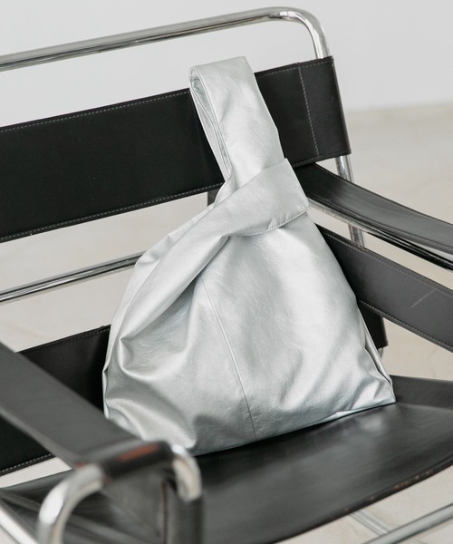 LOWRYS FARM（ローリーズファーム）の「３ＷＡＹマルシェＢＡＧ　295198（ショルダーバッグ・レディース・アイボリー/ブラック/シルバー・FREE）」の15枚目の写真