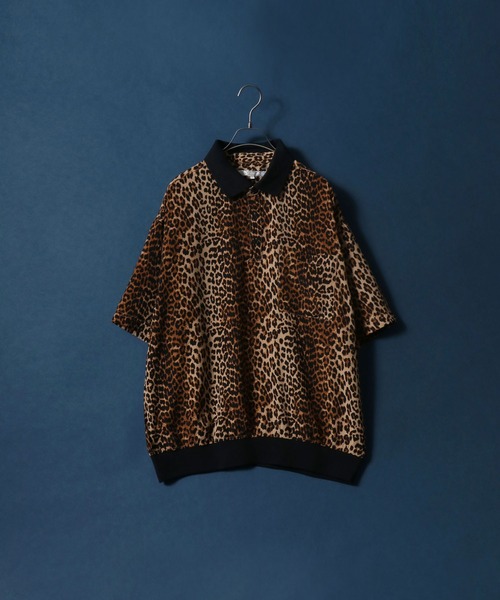 ANPAS(アンパス)の「Total Pattern Print Oversize Polo Shirt/総柄プリント オーバーサイズ ポロシャツ(ポロシャツ・メンズ・ブラック/ブラウン/カーキ/ブルー・M/L/LL)」の1枚目の写真