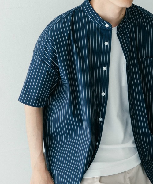 ITEMS URBANRESEARCH(アイテムズ アーバンリサーチ)の「バンドカラー ストライプ半袖シャツ(シャツ/ブラウス・メンズ・ライトブルー/ネイビー/ブルー・MEDIUM/LARGE)」の9枚目の写真