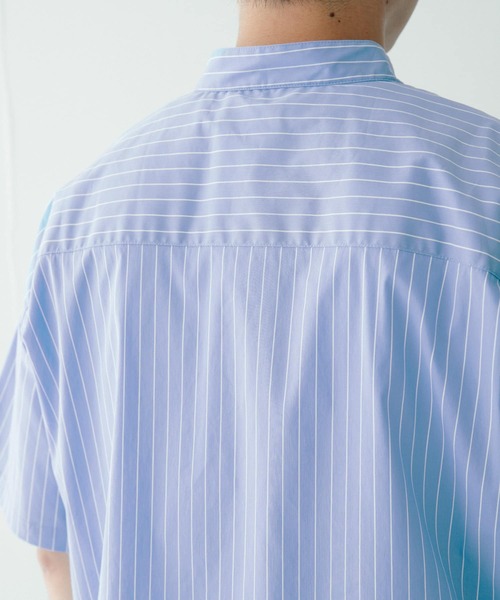 ITEMS URBANRESEARCH(アイテムズ アーバンリサーチ)の「バンドカラー ストライプ半袖シャツ(シャツ/ブラウス・メンズ・ライトブルー/ネイビー/ブルー・MEDIUM/LARGE)」の11枚目の写真