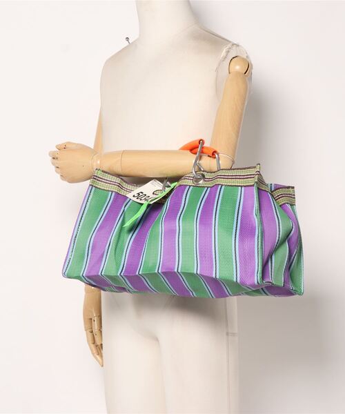PUEBCO（プエブコ）の「RECYCLED PLASTIC STRIPE BAG　Wide（トートバッグ・メンズ・その他1/その他2/その他3/その他4/その他5/その他6・ONE SIZE）」の11枚目の写真